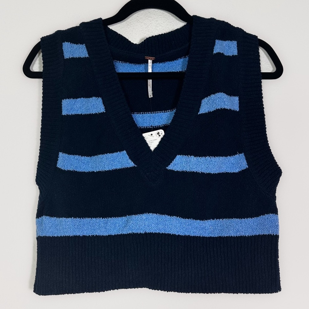 Free People Santa Monica Vest size Small in Navy Dusk Combo NWT
